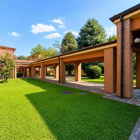 Barbara House * Tribiano